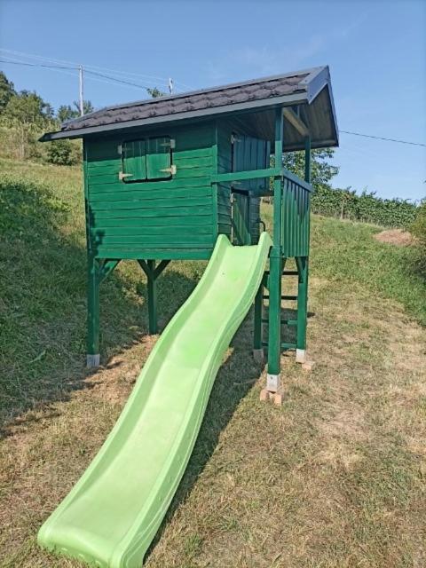 Vineyard Cottage Skatlar 3 Otočec Eksteriør billede
